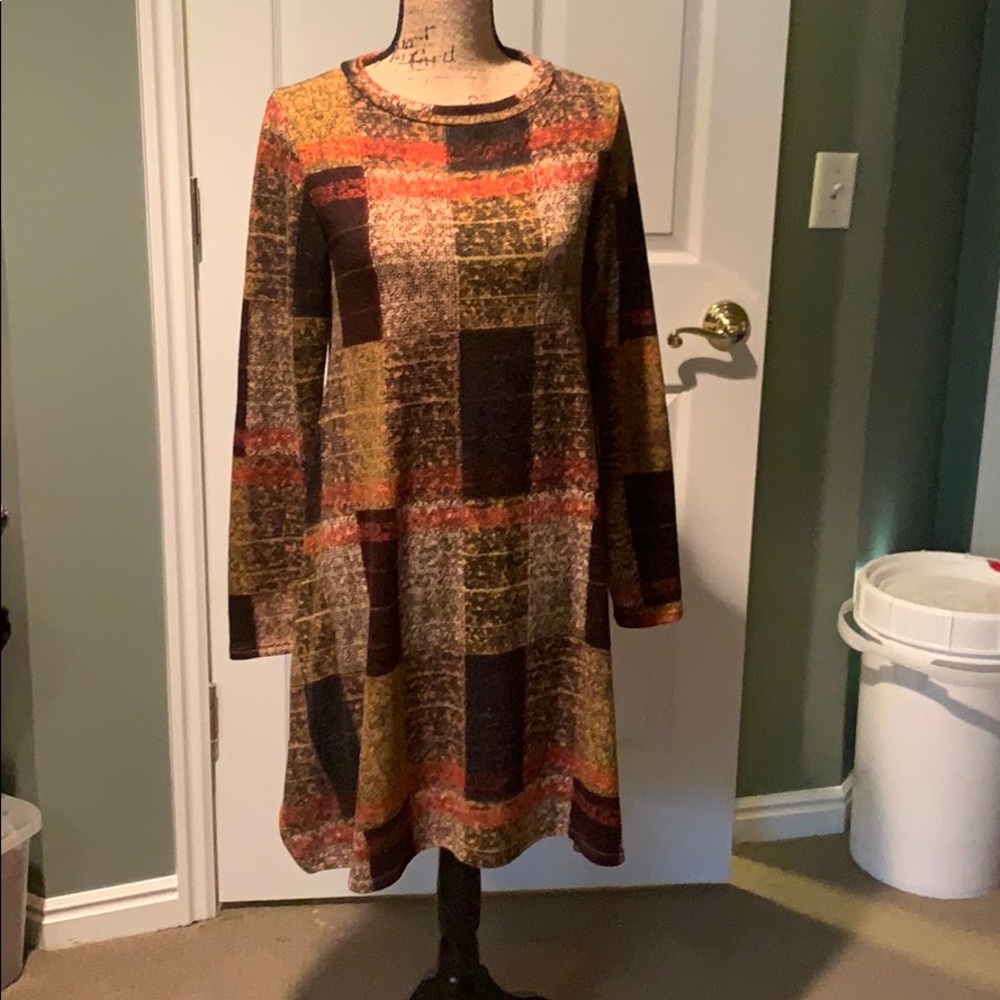 Chris & Carol dress